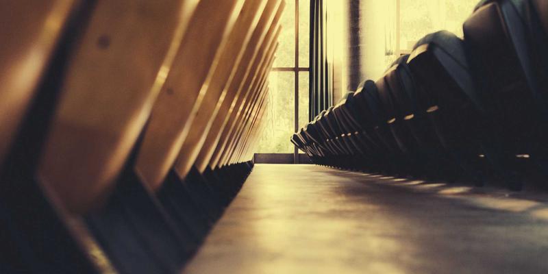 广西鼎坚电力：解析生物制药洁净厂房不间断供电与电气安全的特殊要求